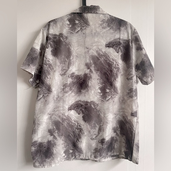 Marble short sleeve button-up - Picture 4 of 5